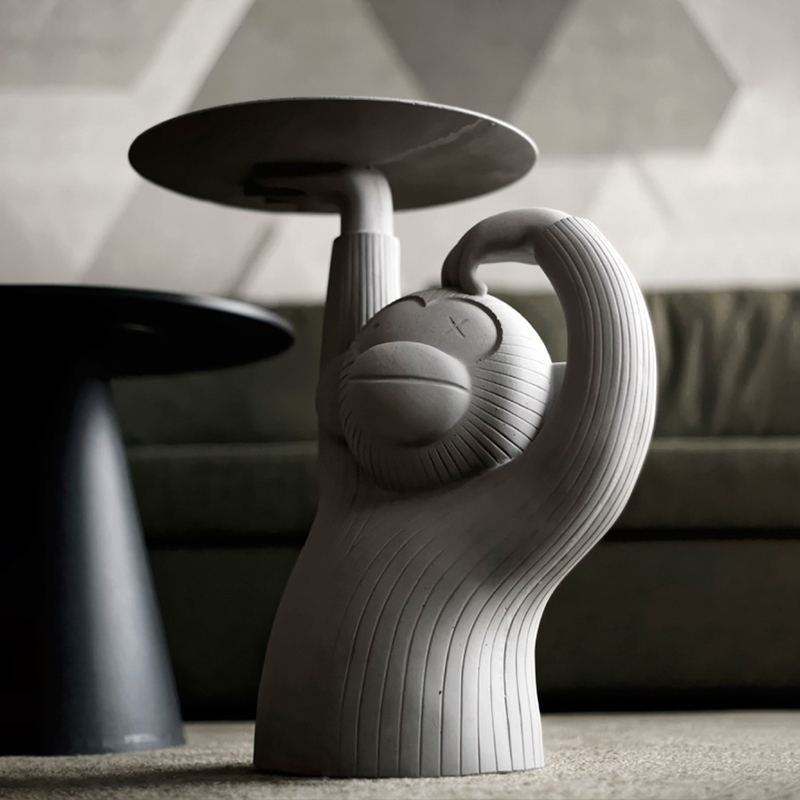 Nordic Sofa Side Light Luxury Corner Designer Creative Monkey Simple Coffee Table Resin Tray Living Room Small Round Table