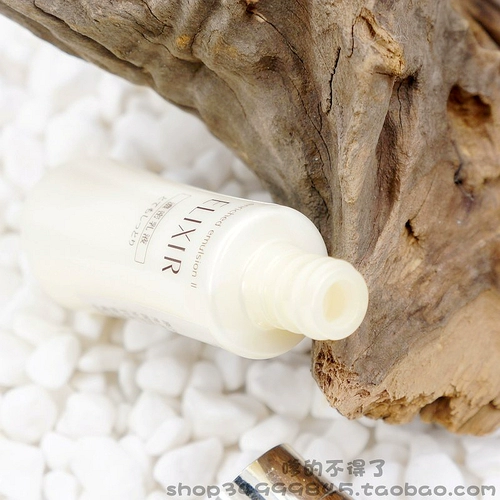 Внутренняя столовая небольшая образец эликсир йелизер