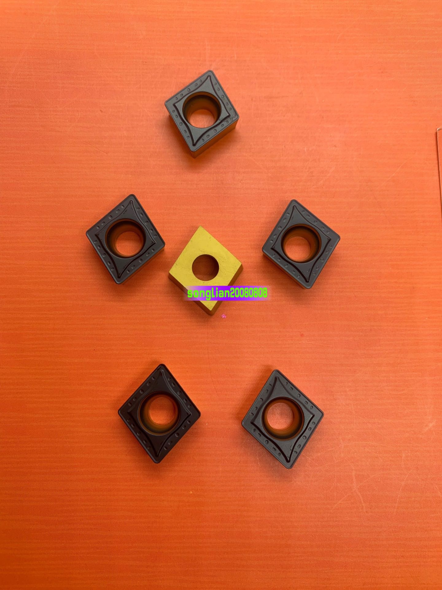 CCMT120408 CCMT120404 Two-color coated CNC blade Steel processing wear-resistant boring blade