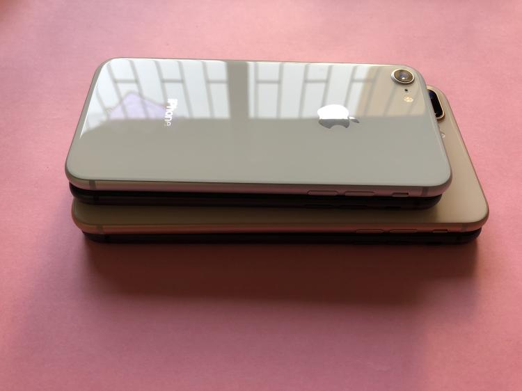 苹果8PiPhone8Plus256G苹果8plus全网通4G定