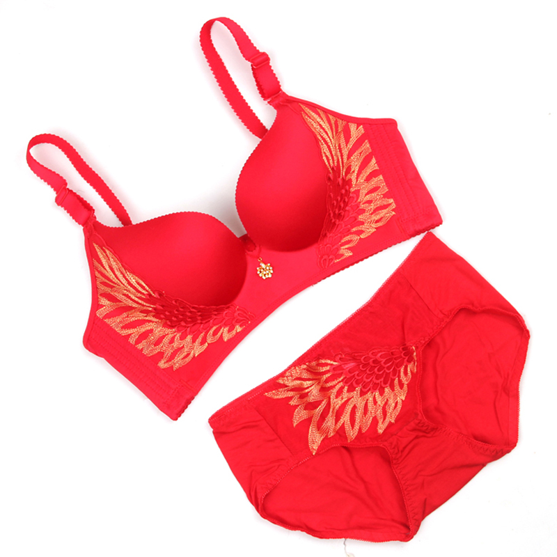One-piece TRACELESS UNDERWEAR SUIT SEXY DEEP V NO STEEL RING BRA COALESTATIONS ADJUSTMENT TYPE THIS LIFE RED BRA