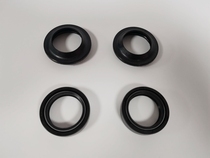 Suitable for motorcycle Suzuki King GS125 Junwei GSX125 Junchi GT125 front shock absorption oil seal front fork oil seal