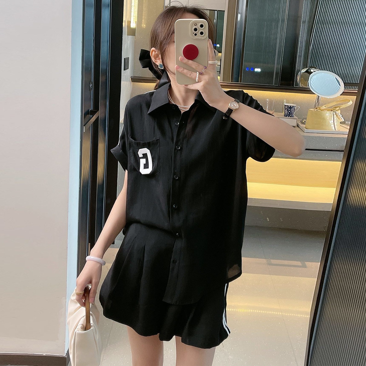 Short-sleeved shorts suit women's summer dress 2022 new European station European goods trend thin section fashion casual shirt two-piece set