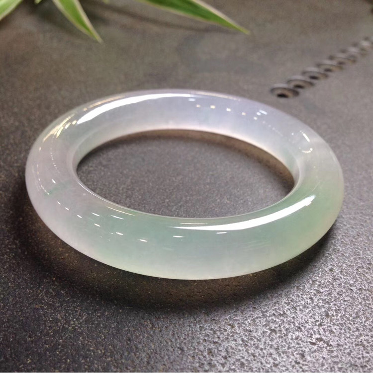 伟德国际春带彩料适合雕什么