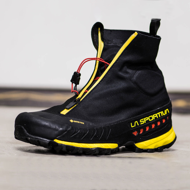 Lasportiva Outdoor Hiking and Mountaineering Shoes Txtop Non-Slip, Wear-Resistant, Breathable, Shock-Absorbing Mid-Top Trail Running Shoes