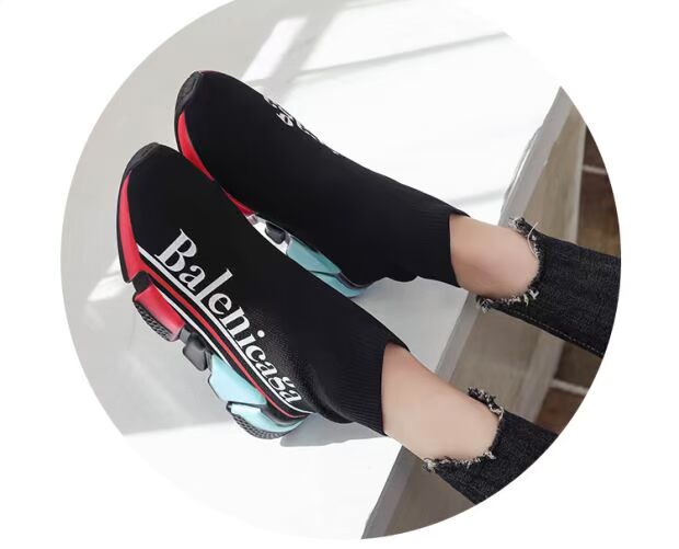 Giày cao gót nữ giày thể thao đế dày dày đan phiên bản Hàn Quốc của vải thun phẳng thoải mái chạy giày sinh viên boot trắng cao cổ