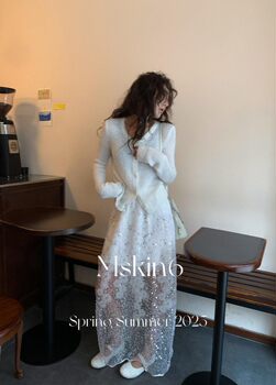 Early Spring New Style French Three-Dimensional Sequin Floral Skirt, Mesh Flowing Skirt, A-Line Skirt with Elastic Waist and Back Slit