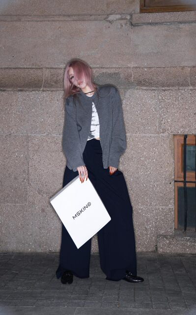 Mskin6 retro simple high-end metal button placket sweater 25 early spring women's loose round neck cardigan