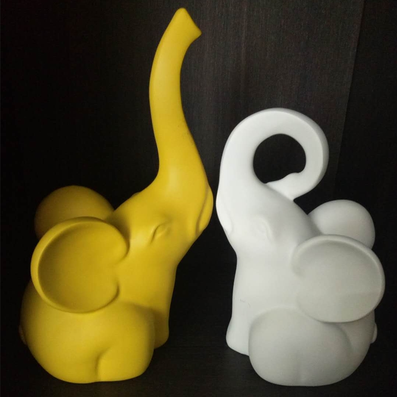 A chic ornament to the beauty