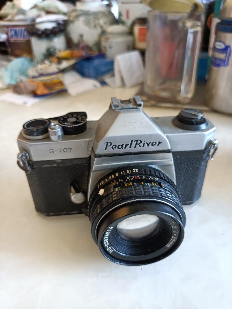 Very new hand written body English Pearl River S207 Mechanical shutter metal manufacturing camera with 50f2 lens