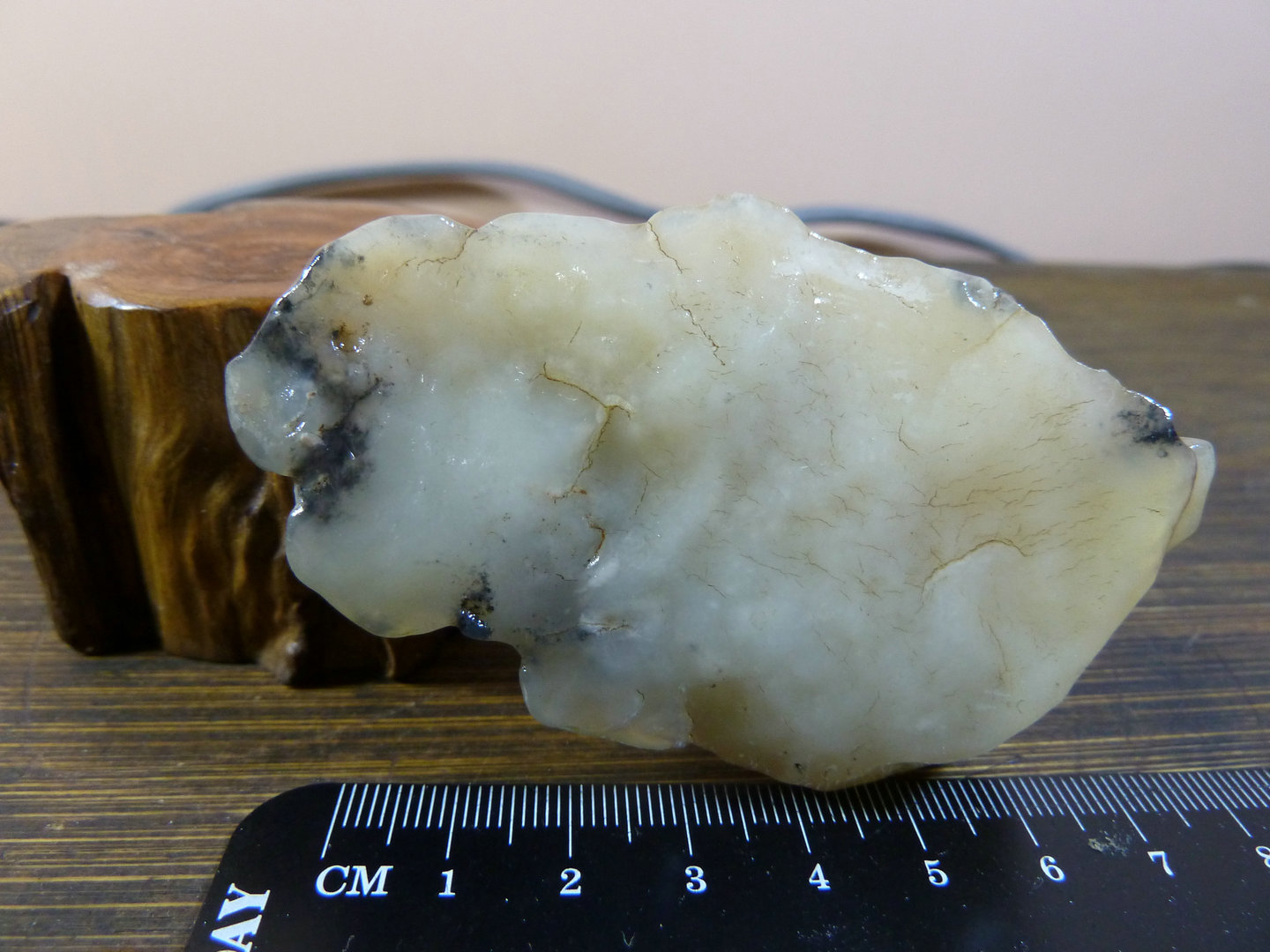 Rob - berth of Xinjiang Rob - berth surface black protein stone protein jade small animal