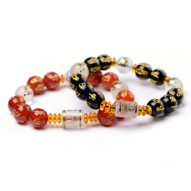 Belonging to Snake Chicken Bull 2022 Shenzhenchen Sanheu Bull Chicken Yingluck's auspicious macro hand-heist for men and women