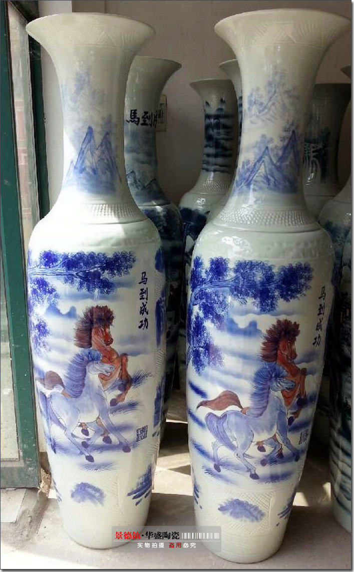 Jingdezhen ceramics floor-to-ceiling large vase all hand-painted blue and white horse to success 18 meters