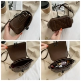 Цепь, небольшая сумка, сумка через плечо, маленький замок, сумка на одно плечо, изысканный стиль, на цепочке, коллекция 2023, популярно в интернете