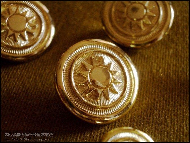 Metal sunflower buckle (diameter 22mm in diameter)