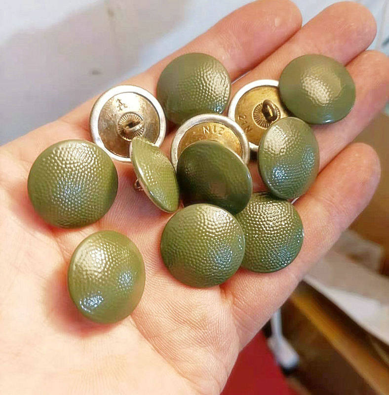 Old stock caviar uniform aluminum buckle