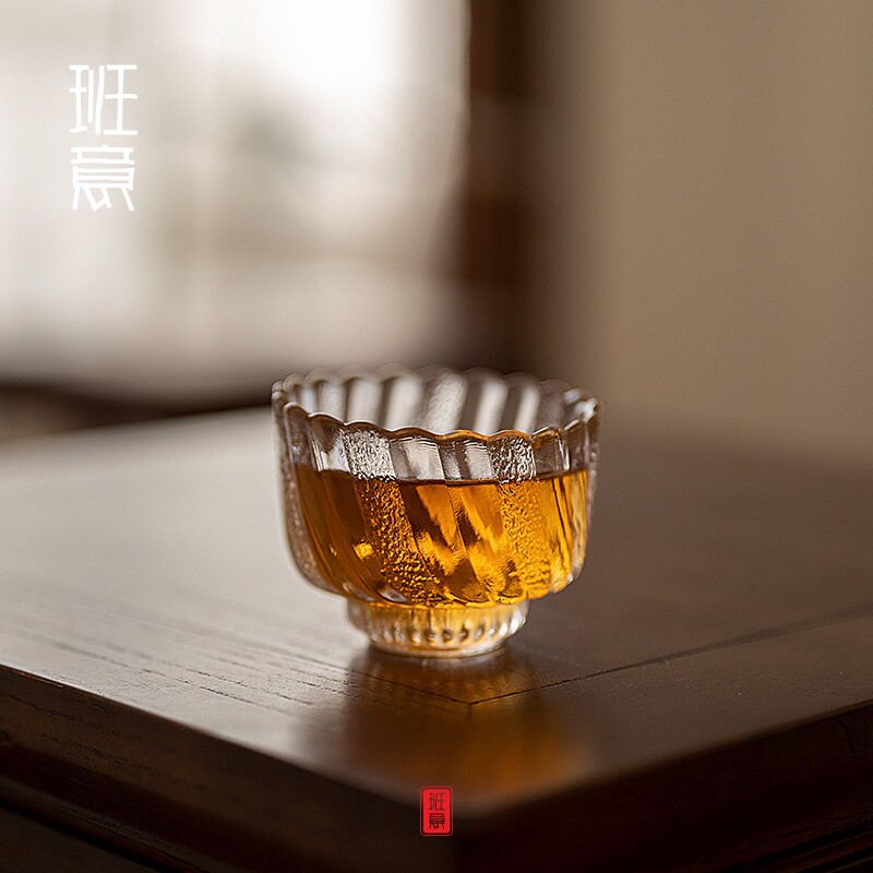 BanSerge Day Style Glass Small Tea Cup Kongfu Tea Tea Set Hammer Tea Bowl Tea Bowl Transparent Heat Resistant Pint Cup Tea Cup