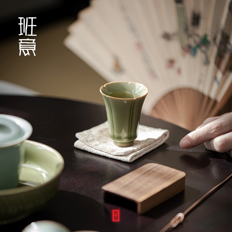 龙泉青瓷闻香杯：传承千年工艺，品味茶香的艺术之旅🌿🍵-闻香杯-淘宝百科网