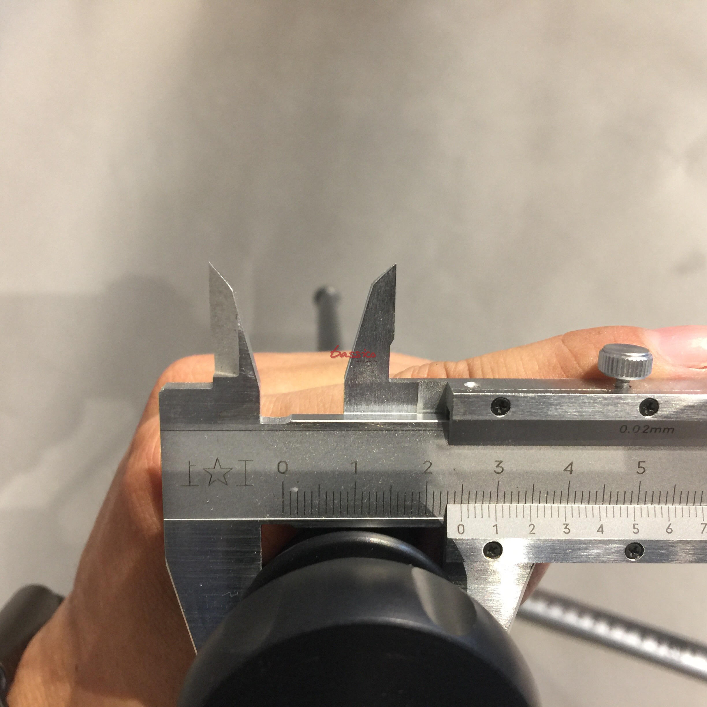  German original imported BENDER Bandercello carbon fiber tailpost