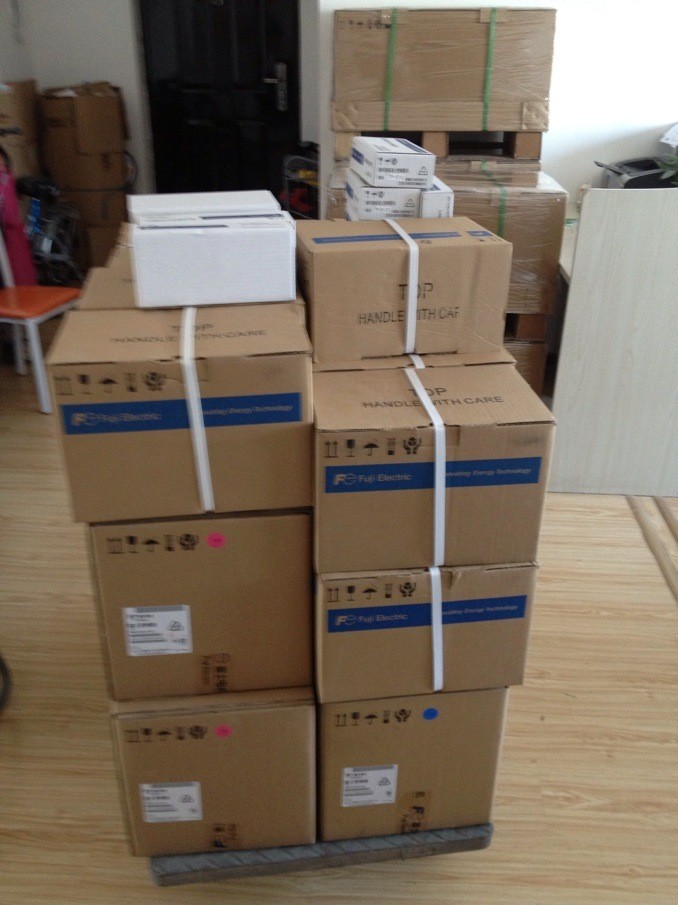 Brand new original Fuji frequency converter LIFT series FRN7 5LM1S-4C Fuji lift frequency inverter 7 5KW