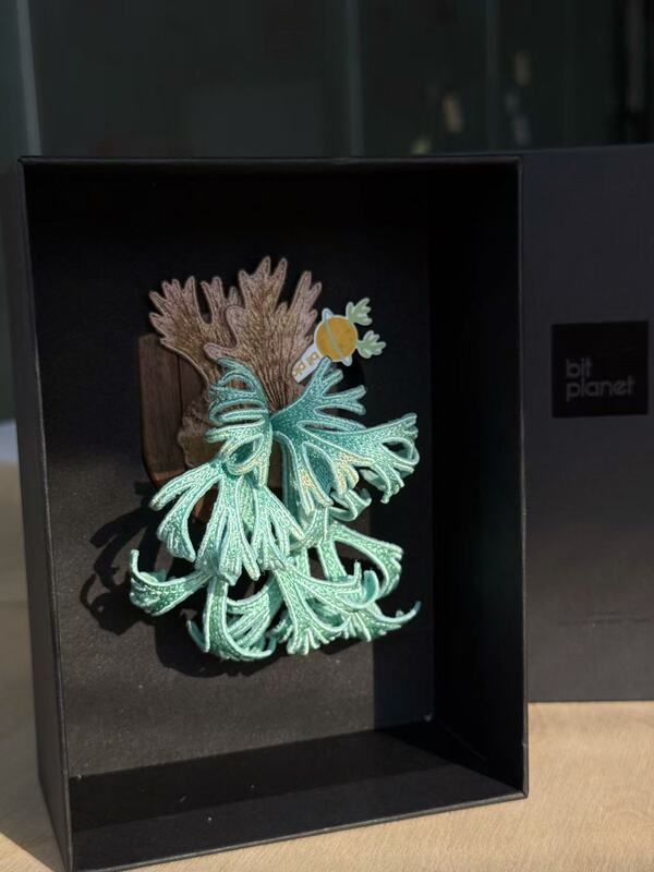 Blue Queen Jade Girl Crown Antler Fern Refrigerator Magnet Embroidery Gift Creative Present