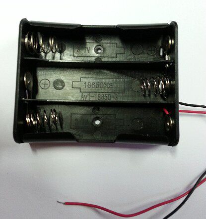 18650 battery case 3 Festival 18650 battery case 3 Festival 3 7V Box 11V Battery case 18650 tandem case