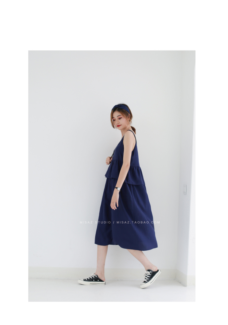 "Misaz x June mới" - Trang phục ruffle ủ rũ 	váy cut eo