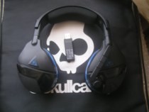 Highly recommended: Turtle Coast Stealth 600 Wireless Surround Sound Gaming Headset for PS4