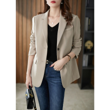 Original casual small suit jacket for women with small stature in spring 2024, new Korean version loose and versatile short top