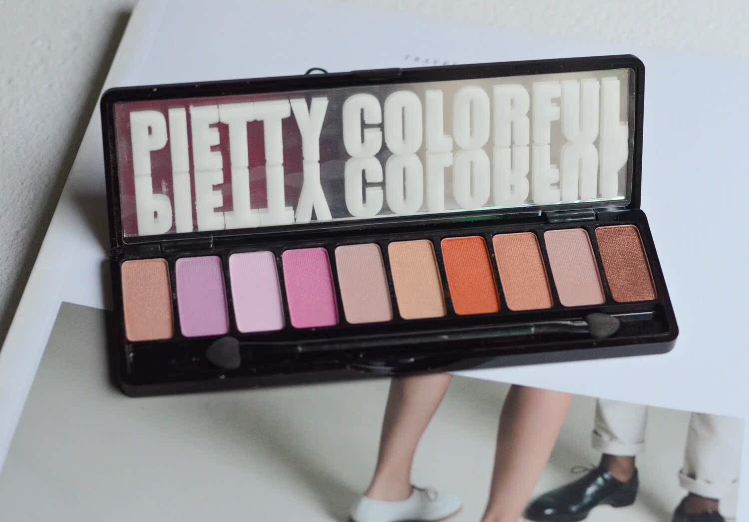[Giải phóng mặt bằng hàng năm] Meis Beauty Eye Shadow NA * RS Eye Shadow Ten Colors Love Essence Kuala Lumpur - Bóng mắt phấn mắt dạng kem