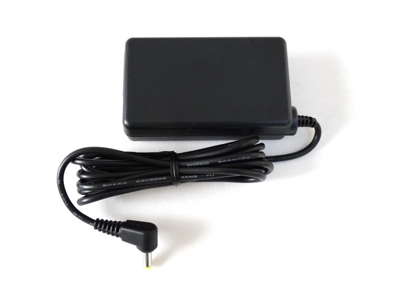 Bảng điều khiển trò chơi Sony PSP gốc psp1000 2000 3000 sạc PSP cầm tay sạc trực tiếp máy chơi game cầm tay nintendo