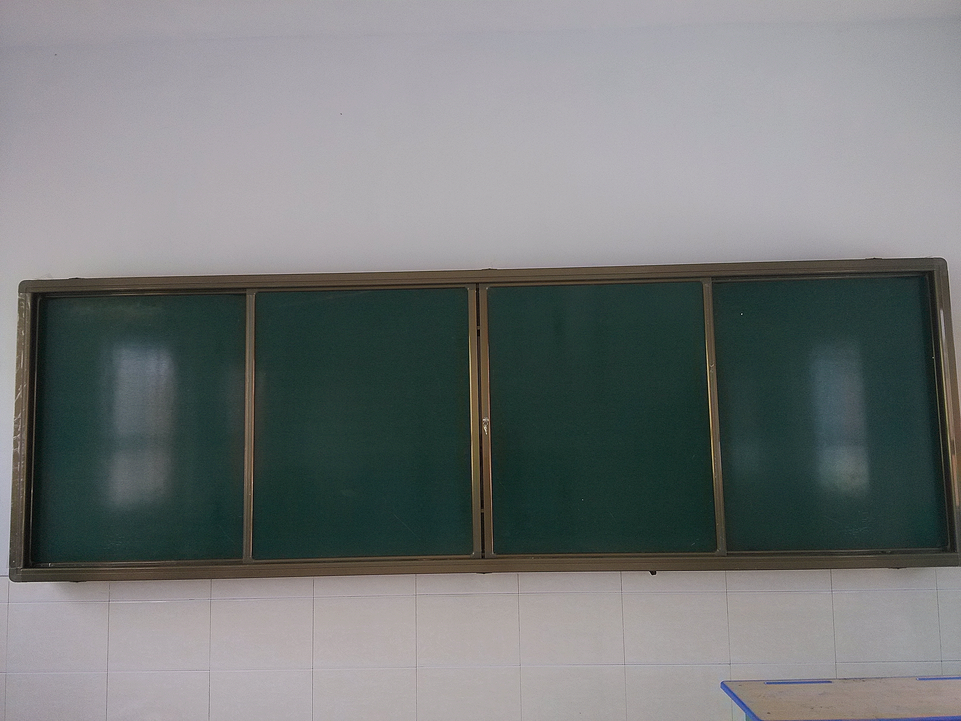 Multimedia teaching push-pull green board multi-touch all-in-one machine interactive electronic whiteboard green board