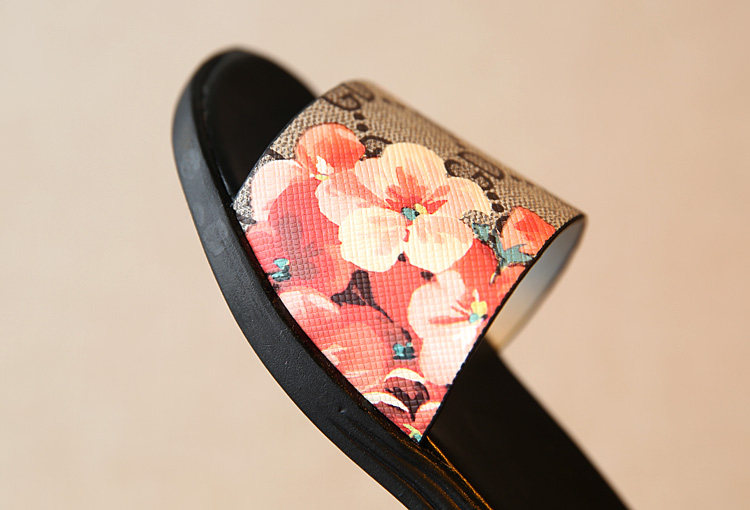 Pantoufles enfants en autre pour été - semelle caoutchouc - Ref 987218 Image 16