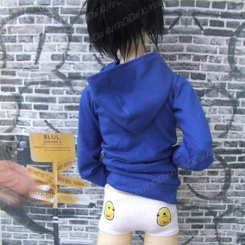 [蓝色拉链上衣]