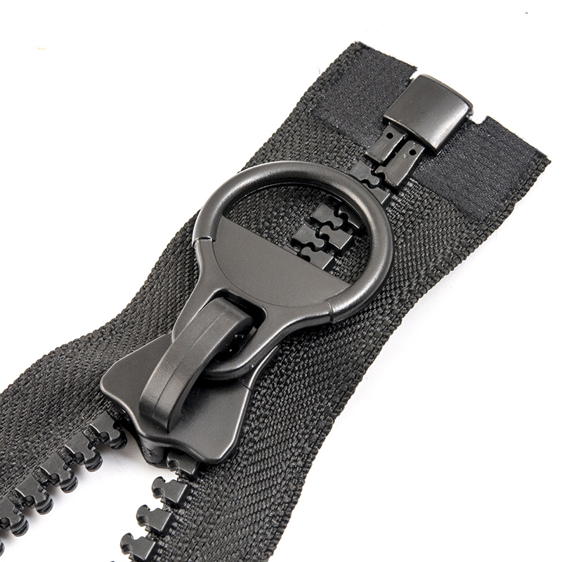 No. 8 Resin Coarse-Tooth Plastic Zipper for Clothing Front Placket, Inspection-Passable Zipper for Jackets and Tents