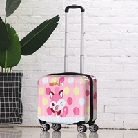 Модель зеркального лица нарисованной лисы