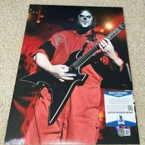 SLIPKNOT MICK THOMSON hand signed photo with certificate
