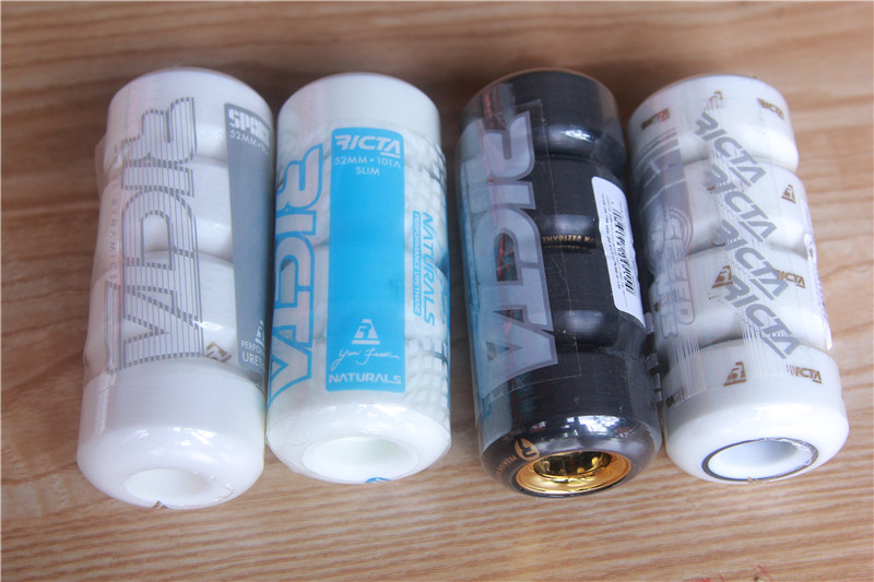 The American big name RITA skateboard wheel double warp 99A 101A is in the same grade as spitfire small fireman