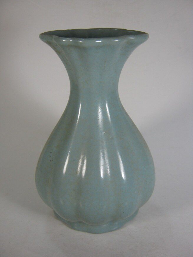 □宋時代 汝窯 天藍釉 描金加彩 山水紋 龍耳四方尊