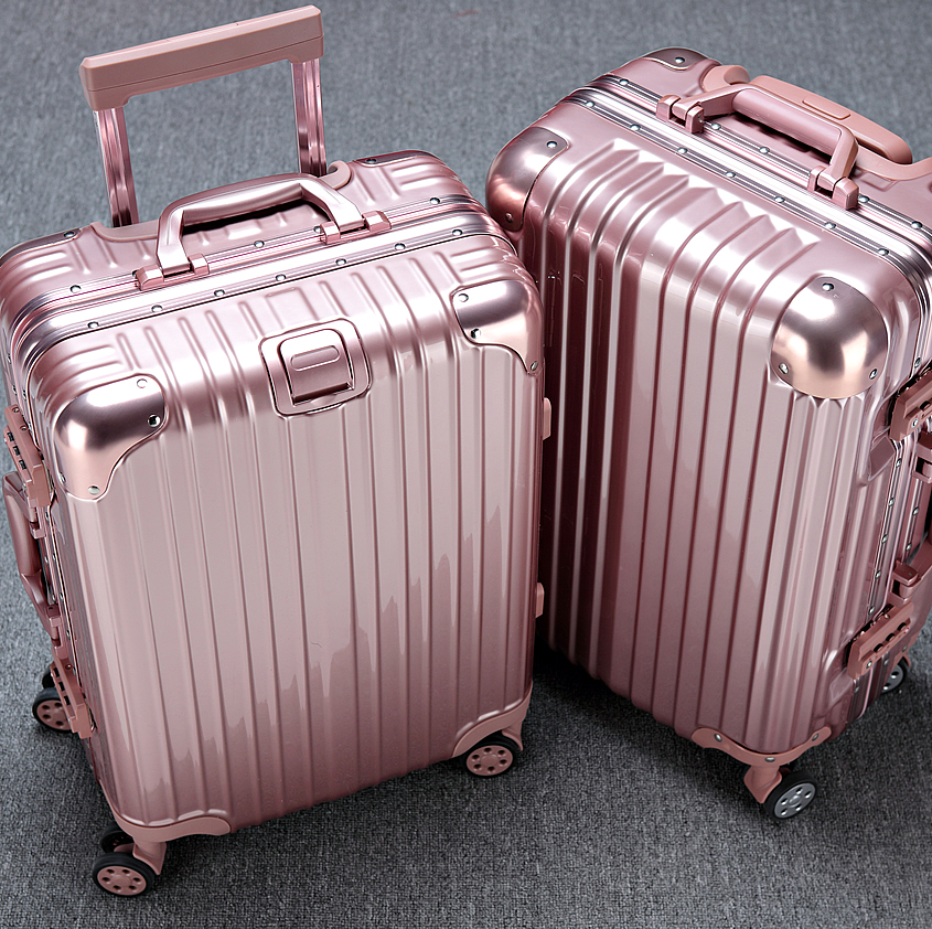 красивый чемодан