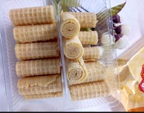 Imported Russian food egg rolls Condensed Milk egg rolls 160g biscuits 341 wafer office snacks