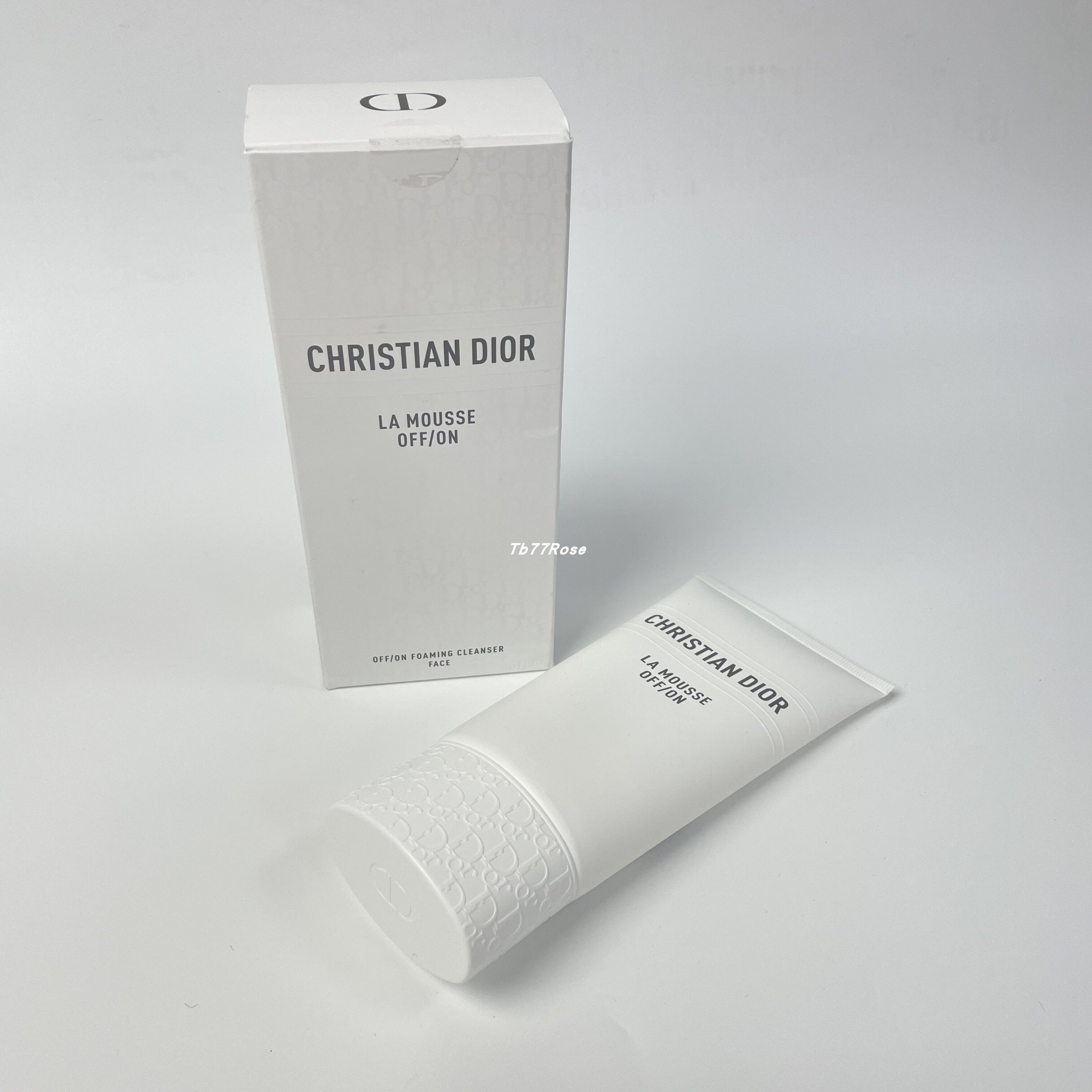Send Via Sf Express/Guaranteed Authentic/Dior Cleansing Foam 150ml Water Lily Soothing Cleansing Milk Foaming Facial Cleanser Moisturizing