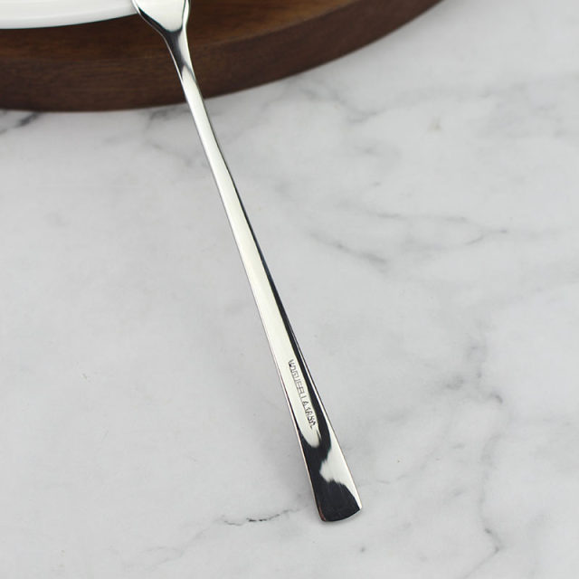 Lingxiu Ceiling Fruit Fork Dessert Fork 18/10 Stainless Steel Fork Salad ເຮືອນຂອງເດັກນ້ອຍຜູ້ໃຫຍ່ Western Tableware