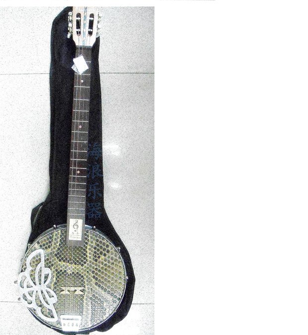 Sóng nhạc cụ lớp Quảng Đông bốn nhạc cụ Qinqin chơi đàn trong khi giúp gỗ hồng lựa chọn nhạc cụ dân tộc da lộn đích thực - Nhạc cụ dân tộc các loại đàn cổ cầm
