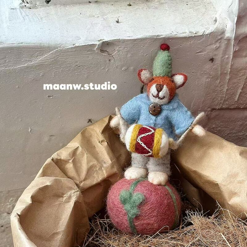 Maanw New Nepalese Handmade Felted Wool Pendant Rabbit Mouse Doll Bag Keychain