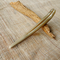  Vietnam imported white water horn tweezers are handmade to create nail-free integration 