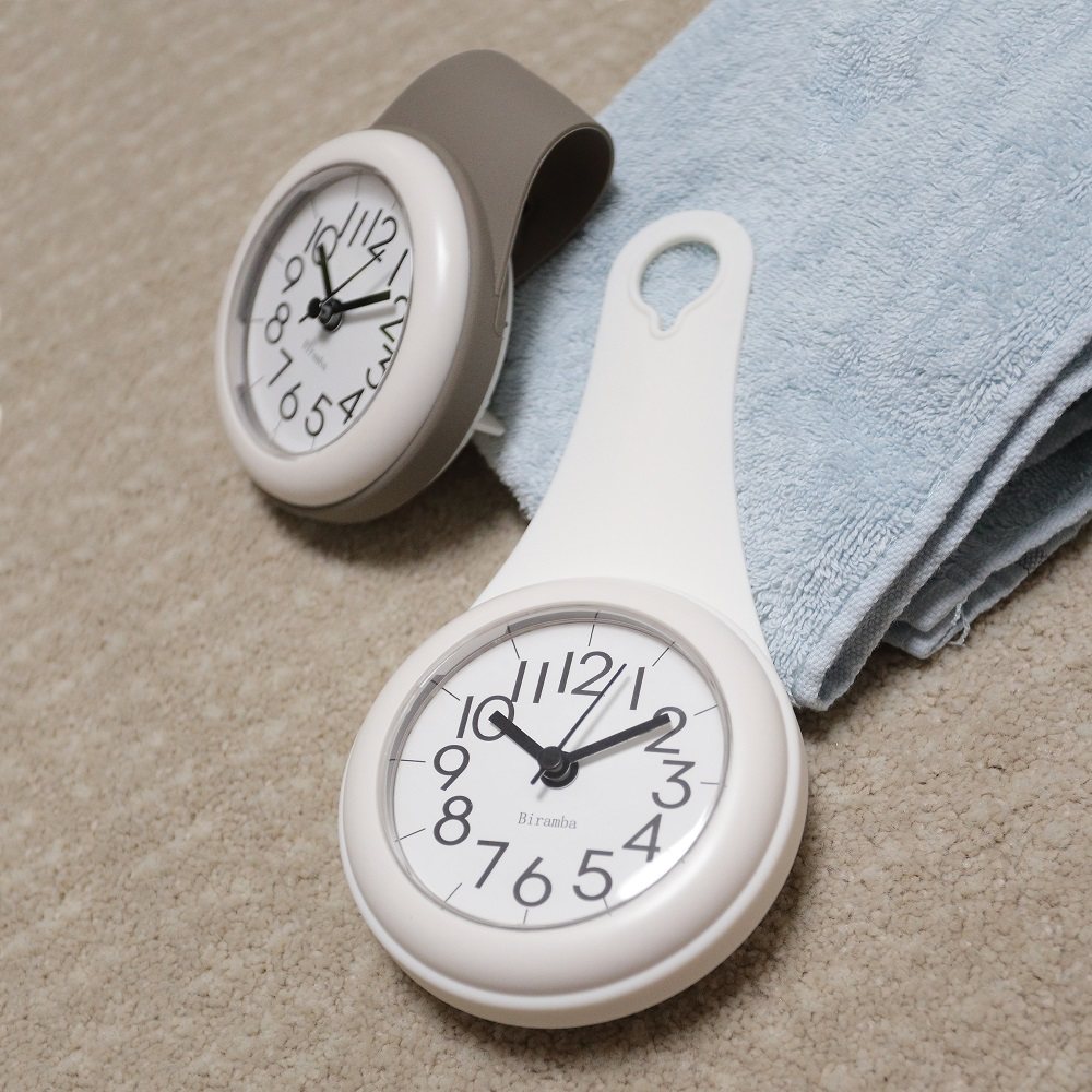 INS Creative Silent Bathroom Wall Clock Bathroom Kitchen Waterproof Small Clock Suction Cup Mini Bathroom Clock Free of Punching