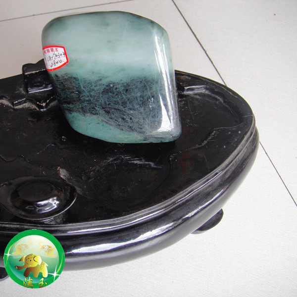 Tengchun Yuxin brand Tengyu Yu Emerald Mountain under the cloud polished fur stone sub - material