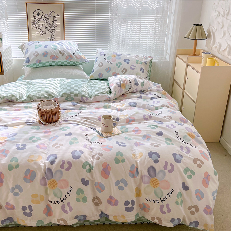 Cotton four-piece set of pure cotton sheets, quilt cover, bedding set, bedding, student dormitory three-piece set, spring and autumn