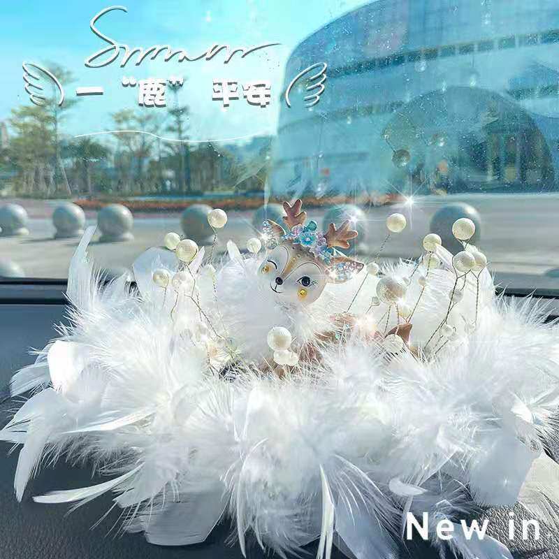 One Road Safety Drilling Deer Net Red Vehicular Pendulum Piece Ins Wind Upscale Creative Cute Car Interior Fumbling Sound Cots